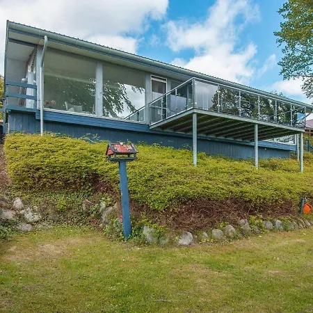 6 Person In Bjert-by Traum Bjert Strand