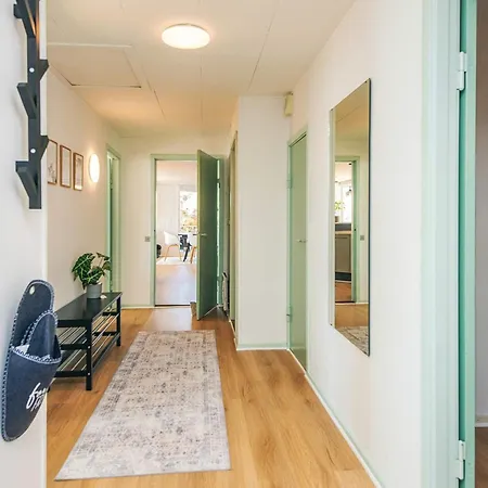 6 Person In Bjert-by Traum Ferienhaus